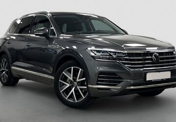 VW Touareg 210.000 km 30.890 &euro; Hanau 63452