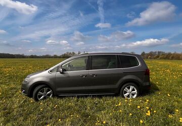 Seat Alhambra 114.000 km 21.999 &euro; Seligenstadt 63500