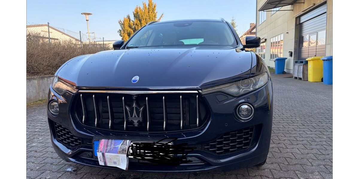 Maserati Levante 146.200 km 27.900 &euro; Eppstein 65817