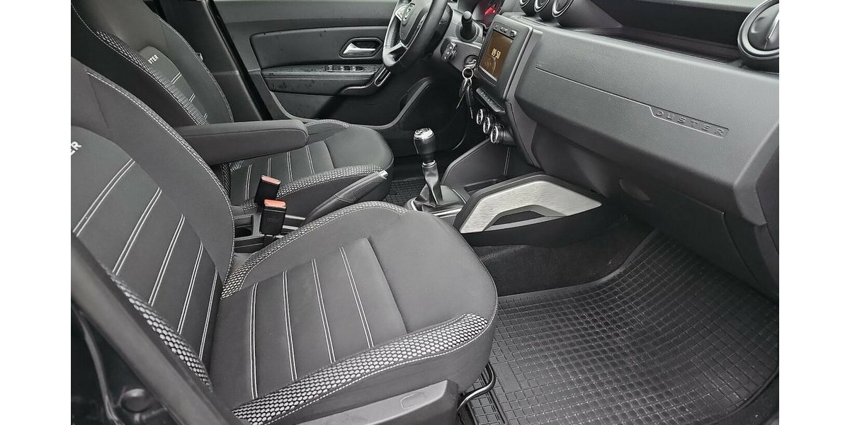 Dacia Duster II Prestige Standheizung, Kamera, Navi 51.165 km 13.980 &euro; Schwalbach/Taunus 65824