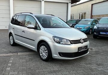 VW Touran 164.000 km 7.900 &euro; Hanau-Kleinauheim 63456