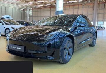 Tesla Model 3 49.255 km 24.800 &euro; Hanau 63457