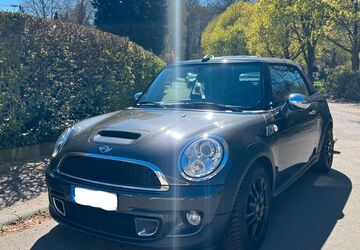 Mini Cooper S Cabrio 123.000 km 9.990 &euro; Dreieich 63303