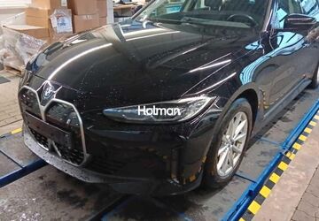 BMW i4 16.661 km 36.878 &euro; Eschborn 65760