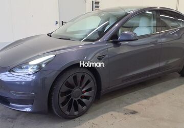 Tesla Model 3 17.310 km 33.914 &euro; Eschborn 65760