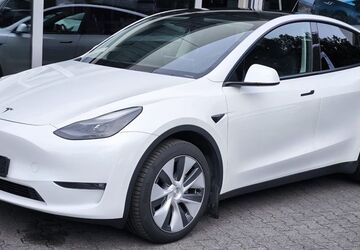 Tesla Model Y 105.000 km 32.450 &euro; Dieburg 64807