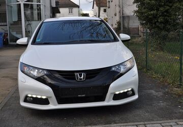 Honda Civic 126.000 km 8.850 &euro; Griesheim 64347
