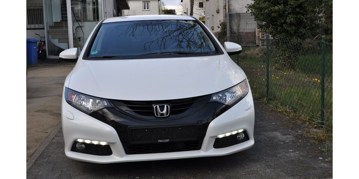 Honda Civic 126.000 km 8.850 &euro; Griesheim 64347