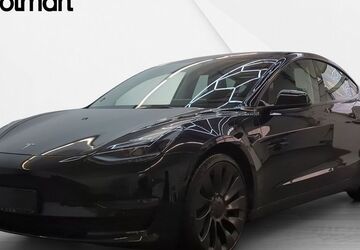 Tesla Model 3 32.697 km 34.298 &euro; Eschborn 65760