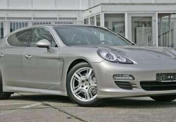 Porsche Panamera 169.000 km 39.800 &euro; Frankfurt/Main 60388