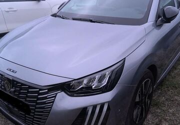 Peugeot 208 13.778 km 15.480 &euro; Rüsselsheim 65428