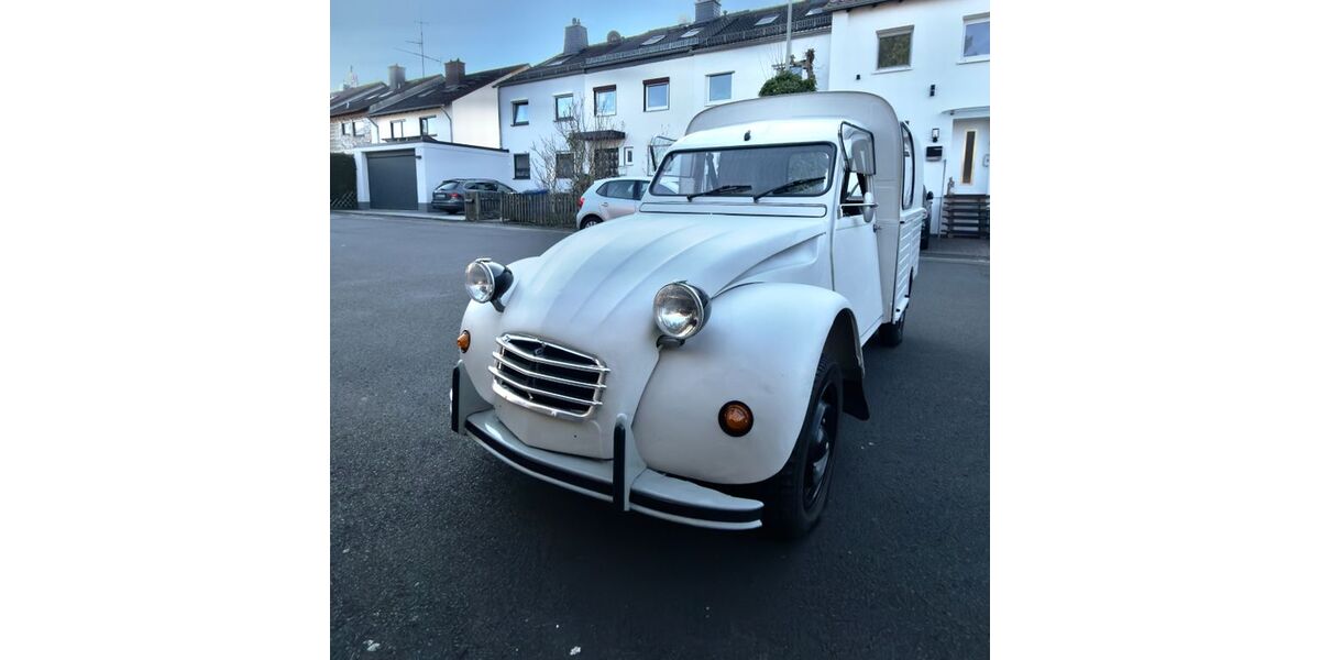 Citroen 2 CV 96.000 km 17.500 &euro; Kelkheim 65579