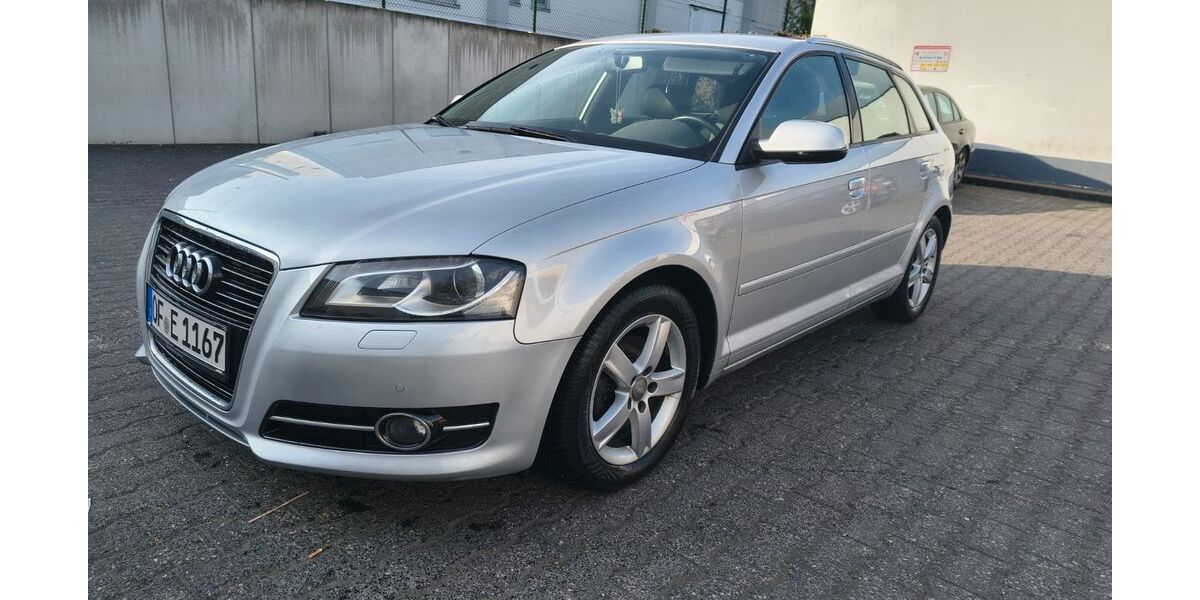 Audi A3 184.000 km 6.450 &euro; Offenbach 63071