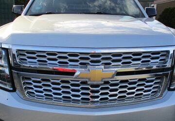 Chevrolet Suburban 181.500 km 26.990 &euro; Mörfelden Walldorf 64546
