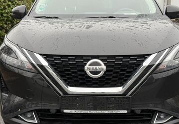 Nissan Qashqai 25.800 km 20.399 &euro; Kelkheim 65779