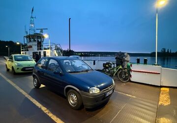 Opel Corsa 93.434 km 2.500 &euro; Frankfurt am main 60326