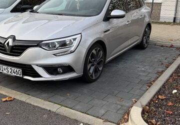 Renault Megane 84.000 km 12.999 &euro; Frankfurt 65929