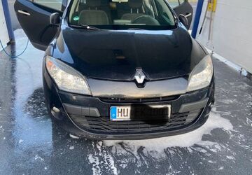 Renault Megane 311.000 km 2.300 &euro; Hanau 63454