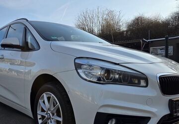 BMW 218 217.000 km 8.990 &euro; Frankfurt am Main 60486