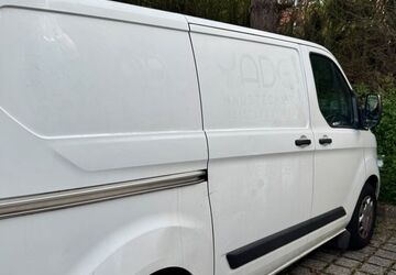 Ford Transit Custom 134.000 km 10.900 &euro; Frankfurt Am Main 65929