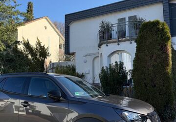 Peugeot 2008 24.000 km 18.000 &euro; Frankfurt am Main 60598