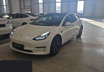 Tesla Model 3 70.582 km 28.900 &euro; Hanau 63457
