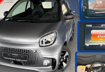 Smart ForTwo 8.769 km 17.450 &euro; Frankfurt/Main 60386