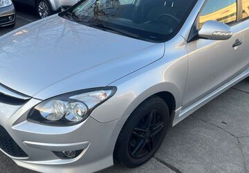 Hyundai i30 80.000 km 5.490 &euro; Dreieich 63303