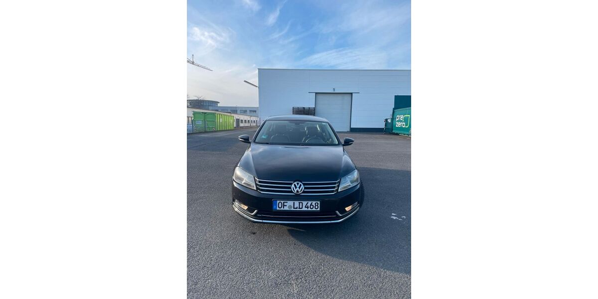 VW Passat 214.000 km 8.499 &euro; Offenbach 63071
