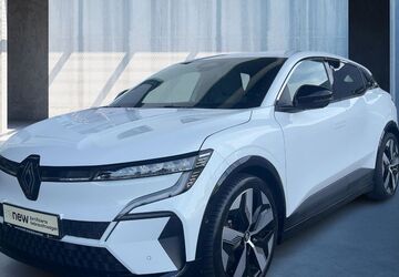 Renault Megane E-TECH 44.482 km 22.460 &euro; Frankfurt / Main 60314