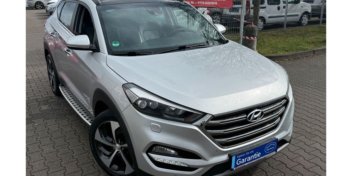 Hyundai TUCSON 113.241 km 17.450 &euro; Offenbach 63071