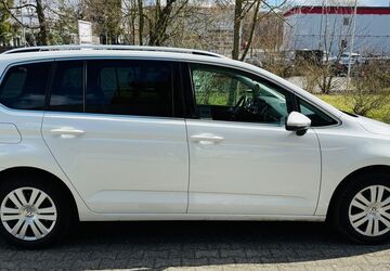 VW Touran 168.127 km 16.000 &euro; Neu-Isenburg 63263