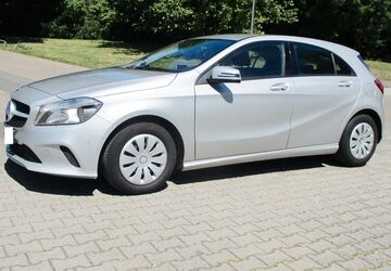 Mercedes-Benz A 160 199.800 km 7.600 &euro; Frankfurt am Main 65933