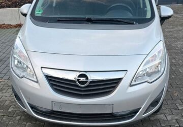 Opel Meriva 190.000 km 2.900 &euro; Frankfurt am Main 65929