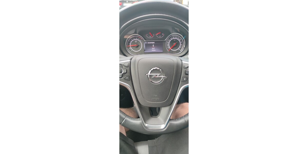 Opel Insignia Sports Tourer 75.000 km 15.480 &euro; Neu-Isenburg 63263