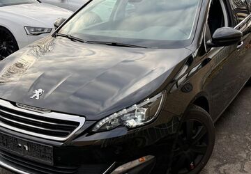 Peugeot 308 135.600 km 6.499 &euro; Frankfurt am Main 65933