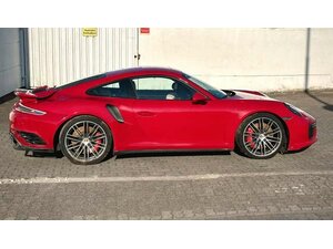 Porsche 991 .2 Turbo Coupé PDK Kaminrot 74.617 km 68.500 &euro; Hanau 63456
