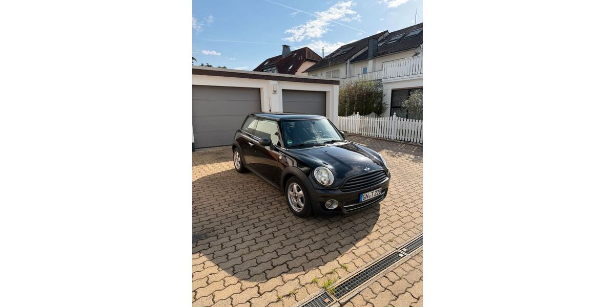 Mini One D 303.000 km 1.995 &euro; Hammersbach 63546