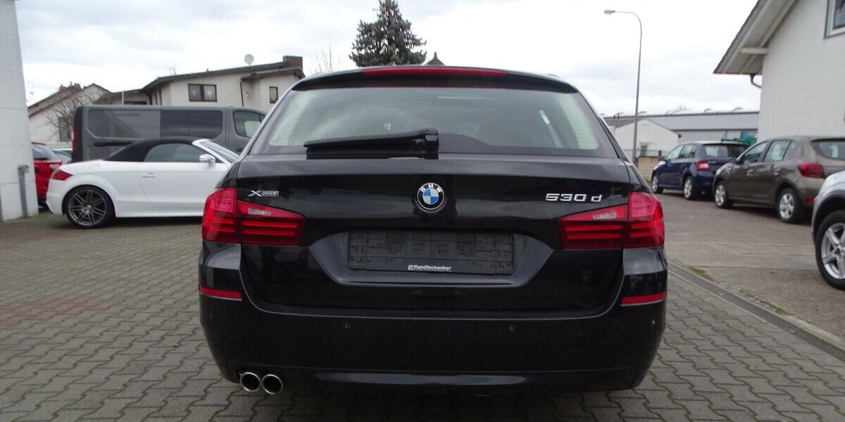 BMW 530d xDrive Leder, Panorama, Navigation, Bi-Xenon 305.861 km 8.990 &euro; Rodgau 63110