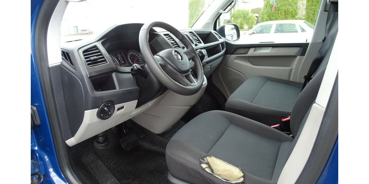 VW T6 Caravelle 2,0l TDI lang DSG, Navi, Klima, AHK, 209.500 km 15.990 &euro; Rodgau 63110