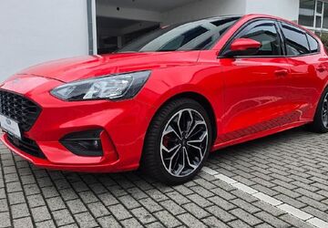 Ford Focus 36.403 km 16.850 &euro; Rüsselsheim 65428