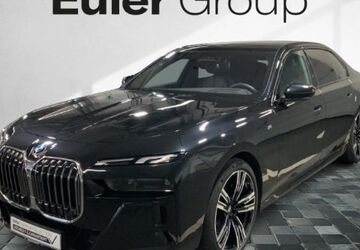 BMW 740 5.313 km 92.490 &euro; Frankfurt 60314