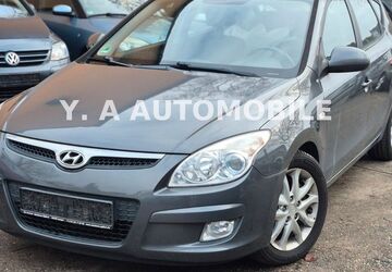 Hyundai i30 209.621 km 2.750 &euro; Frankfurt am Main 65931