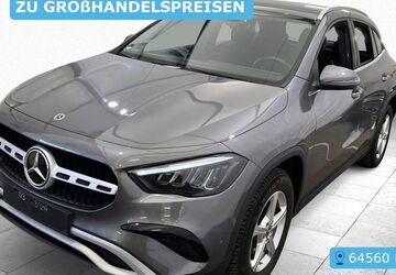 Mercedes-Benz GLA 180 64.508 km 27.990 &euro; Frankfurt 60596