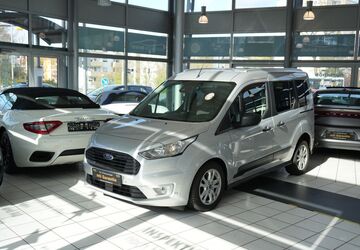 Ford Tourneo 150.977 km 11.900 &euro; Obertshausen 63179