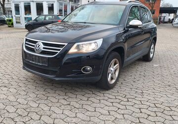 VW Tiguan 171.000 km 6.990 &euro; Frankfurt am Main 65933