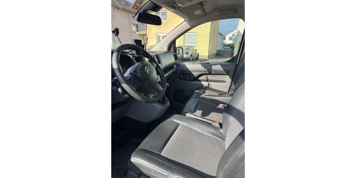 Citroen Jumpy 180.000 km 9.300 &euro; Dieburg 64807