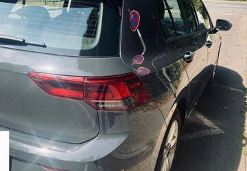 VW Golf 68.600 km 22.100 &euro; FRANKFURT AM MAIN 60599