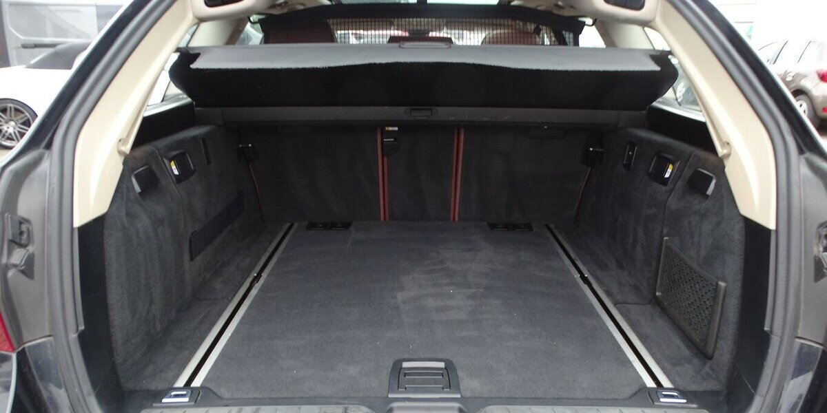 BMW 530d xDrive Leder, Panorama, Navigation, Bi-Xenon 305.861 km 8.990 &euro; Rodgau 63110