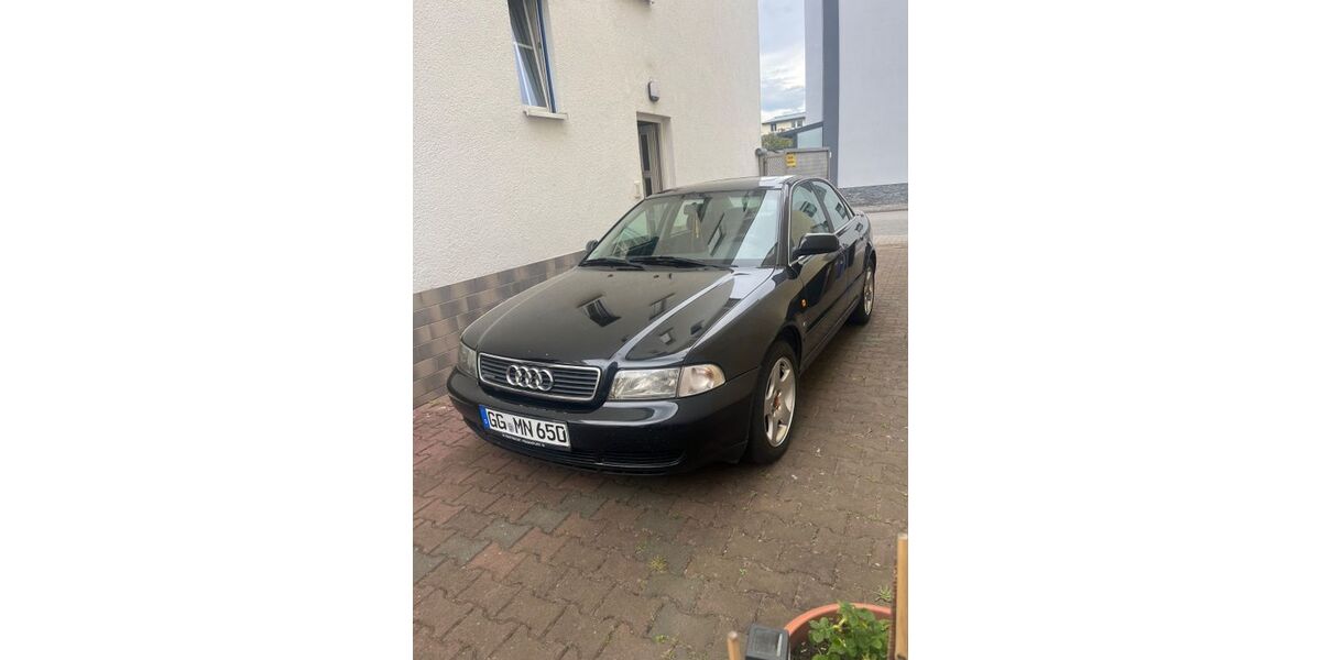 Audi A4 237.700 km 3.290 &euro; Flörsheim am Main 65439